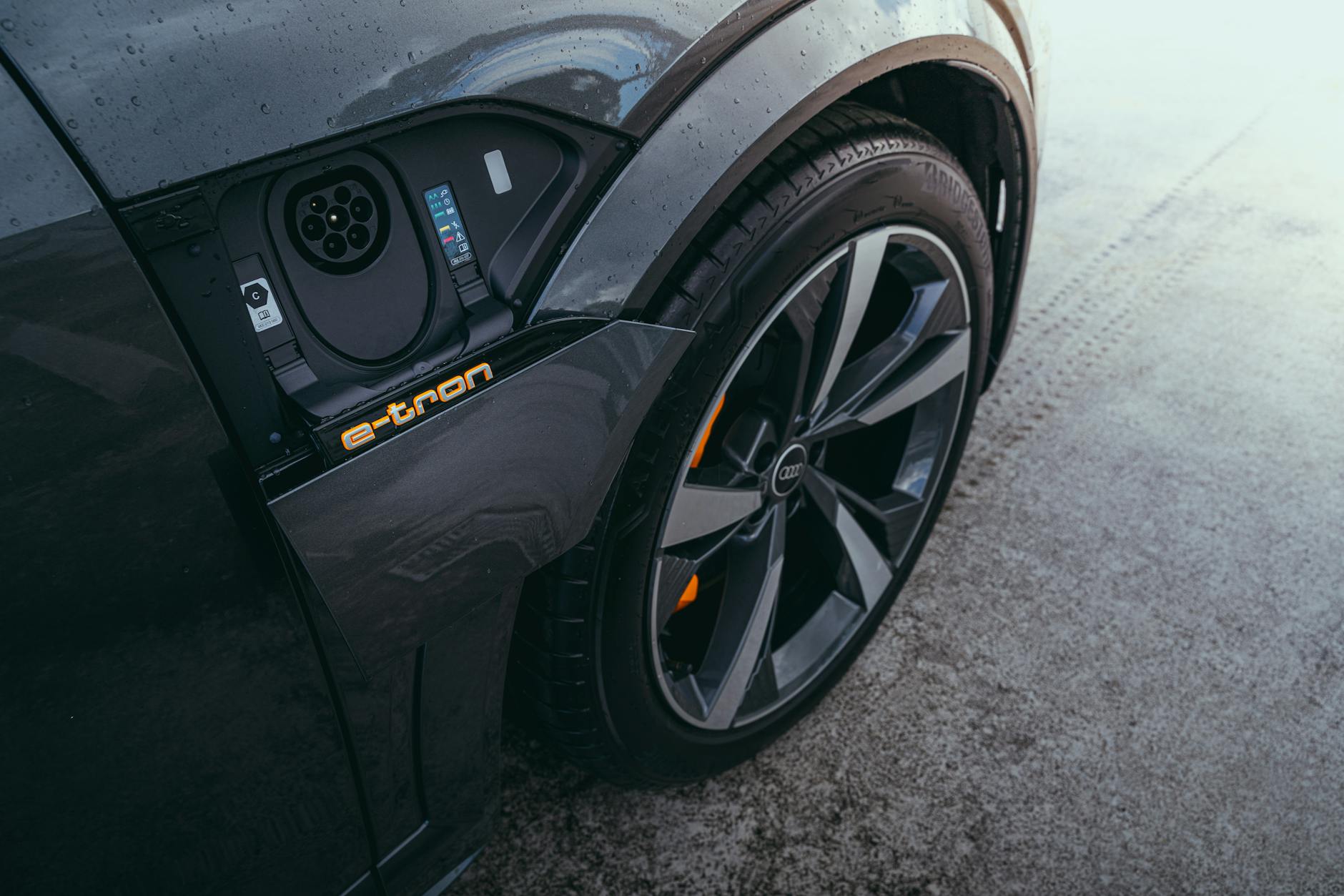 Pneumatici per auto elettriche: cosa cambia