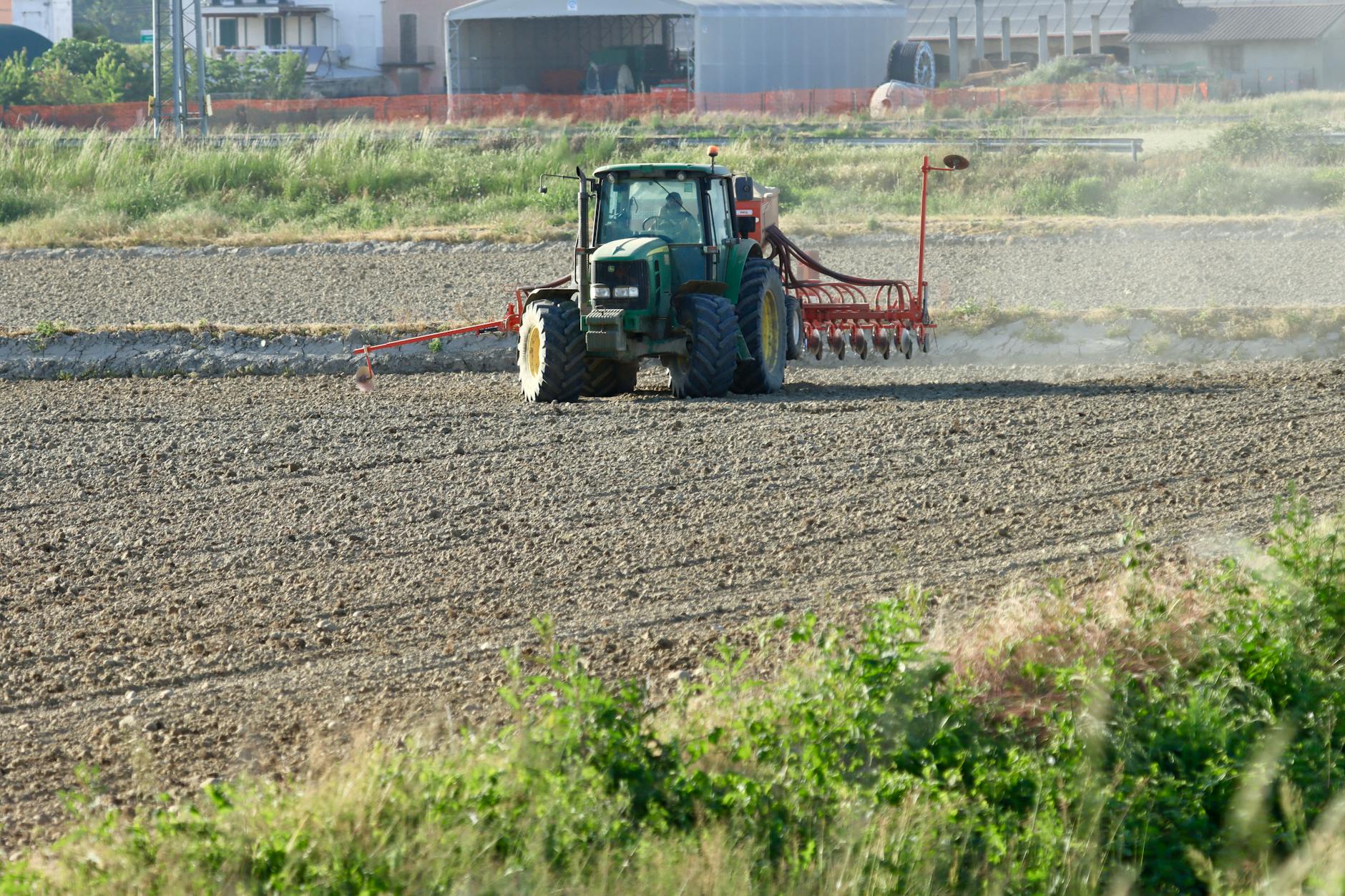 Vacanze in agriturismo: strade dissestate e pneumatici